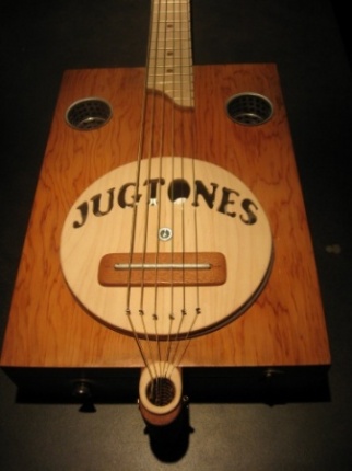 BugBox Resonator